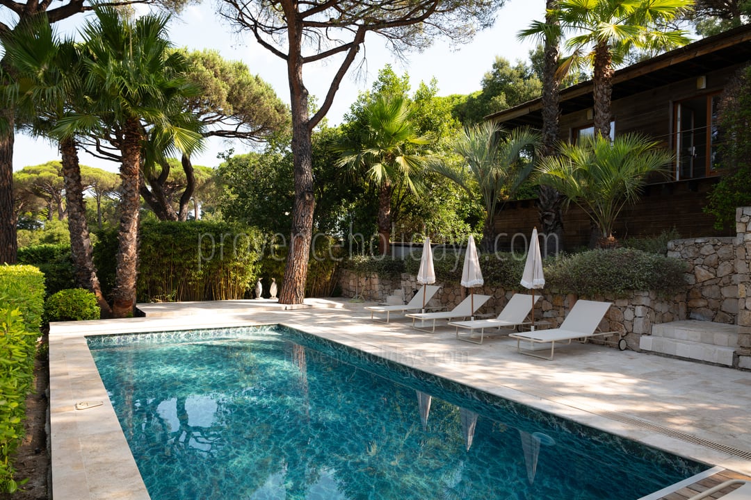Charmante Villa im Herzen der Pinien in Saint-Tropez