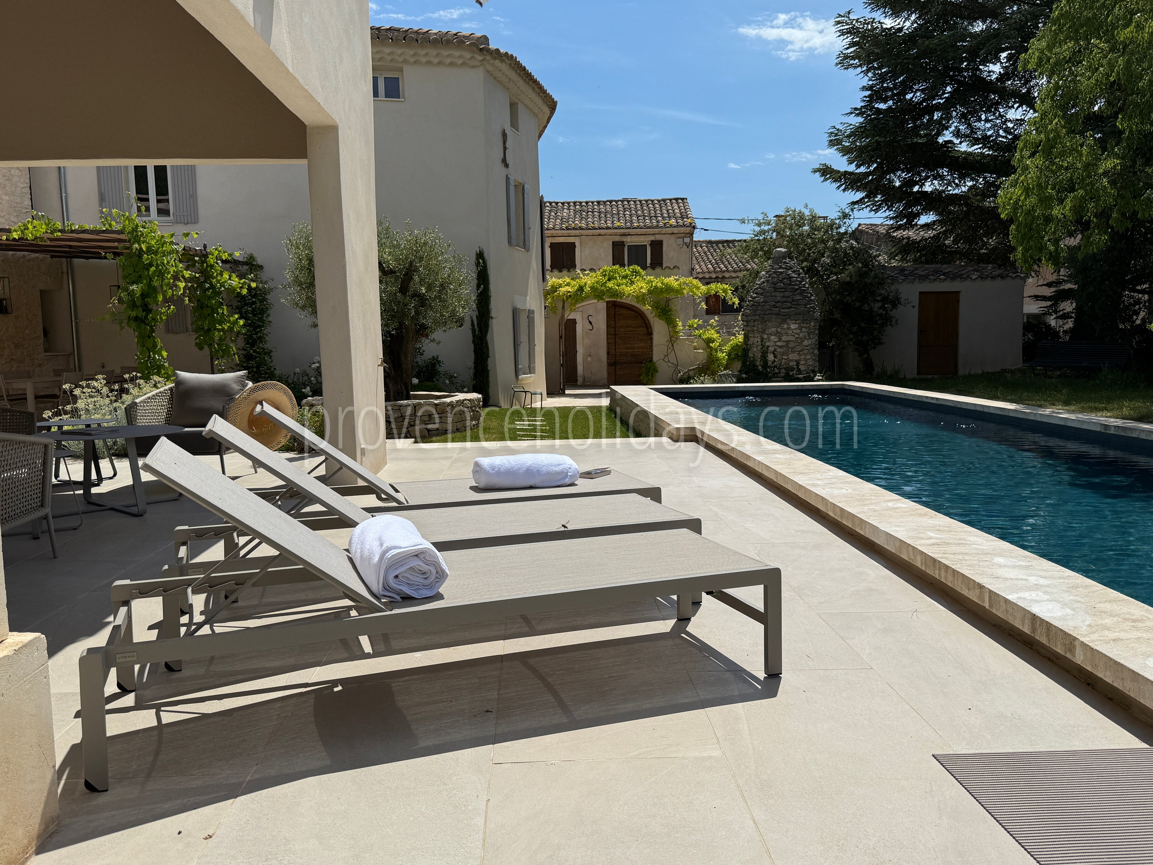 35 - Le Clos des Magnans: Villa: Pool