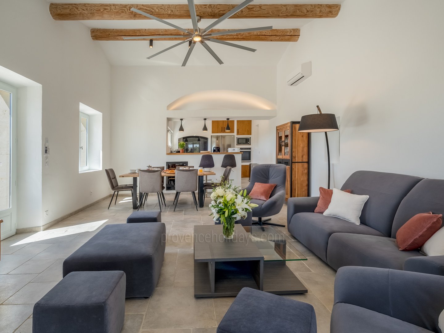 3 - Villa Luna: Villa: Interior