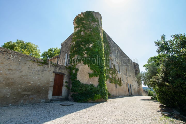 35 - Château des Templiers: Villa: Exterior