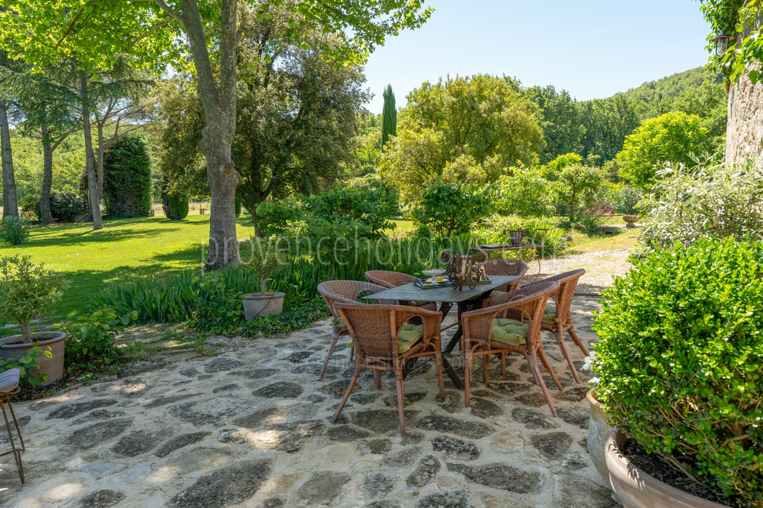 18 - La Chapelle Saint-Pons: Villa: Exterior