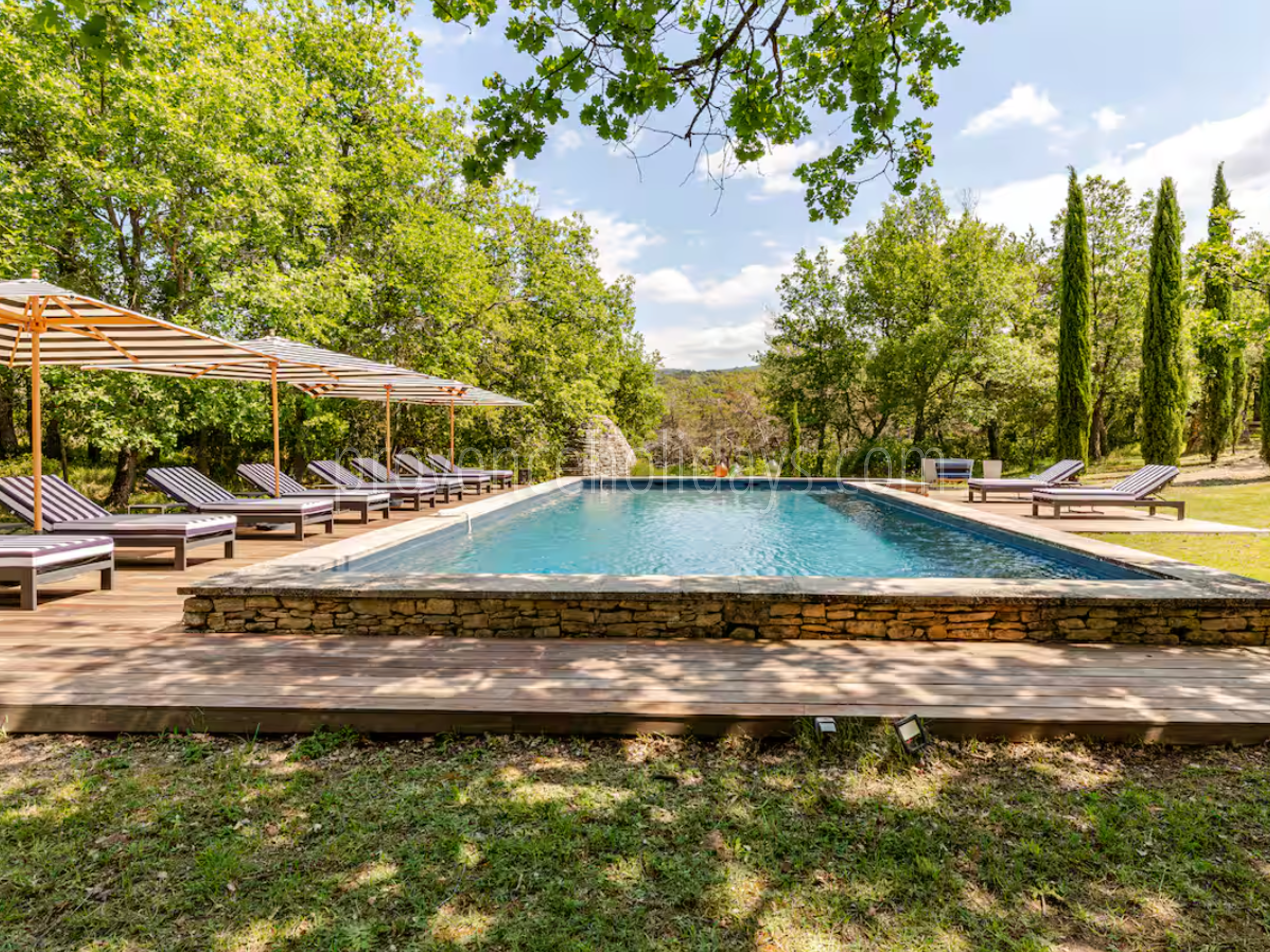 31 - Les Vues du Luberon: Villa: Pool