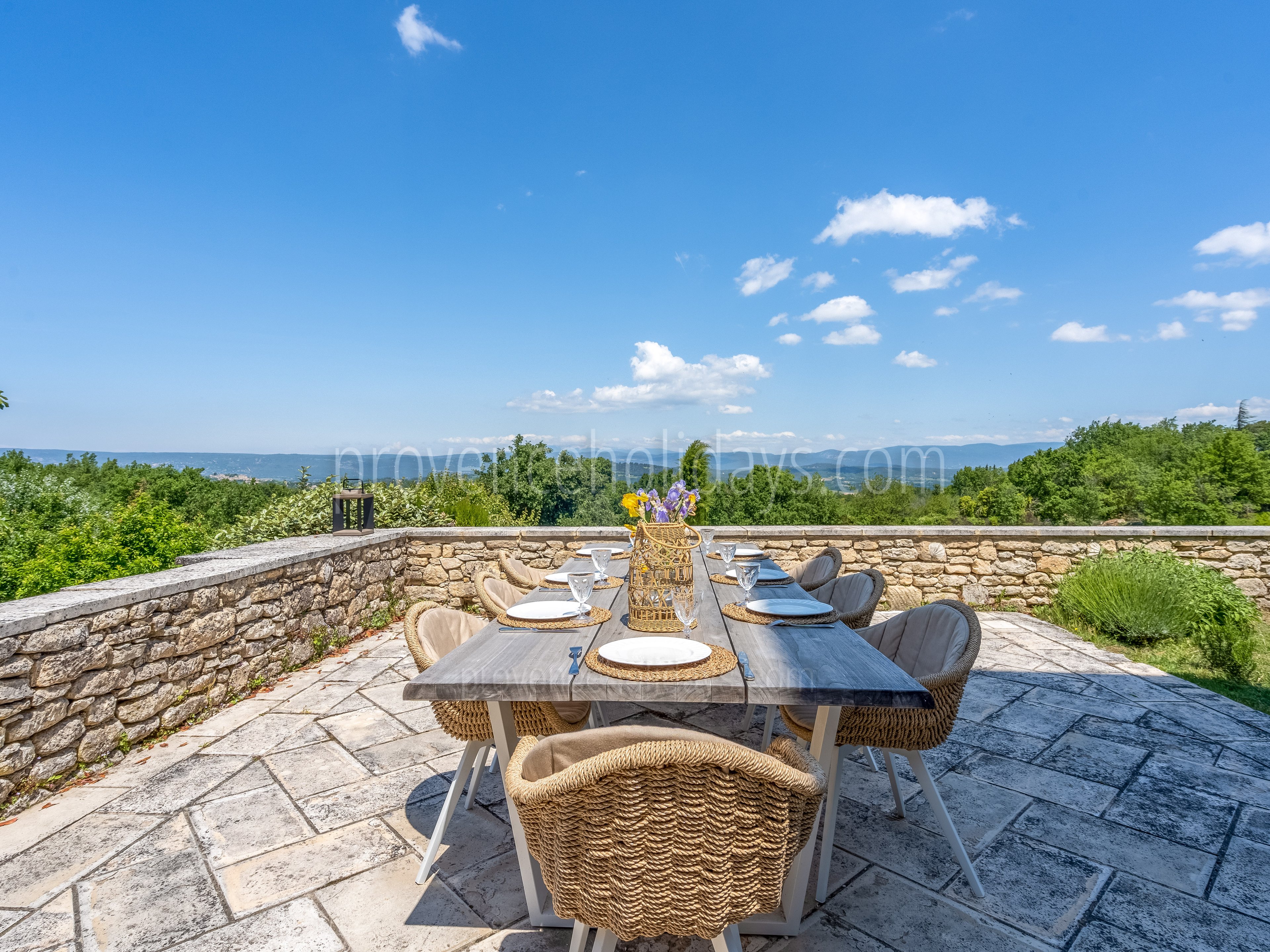 54 - Bastide des Magnans: Villa: Exterior