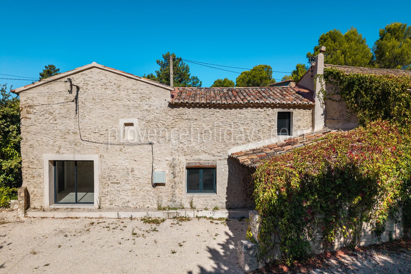12 - Mas rénové à L\'Isle-sur-la-Sorgue: Villa: Exterior