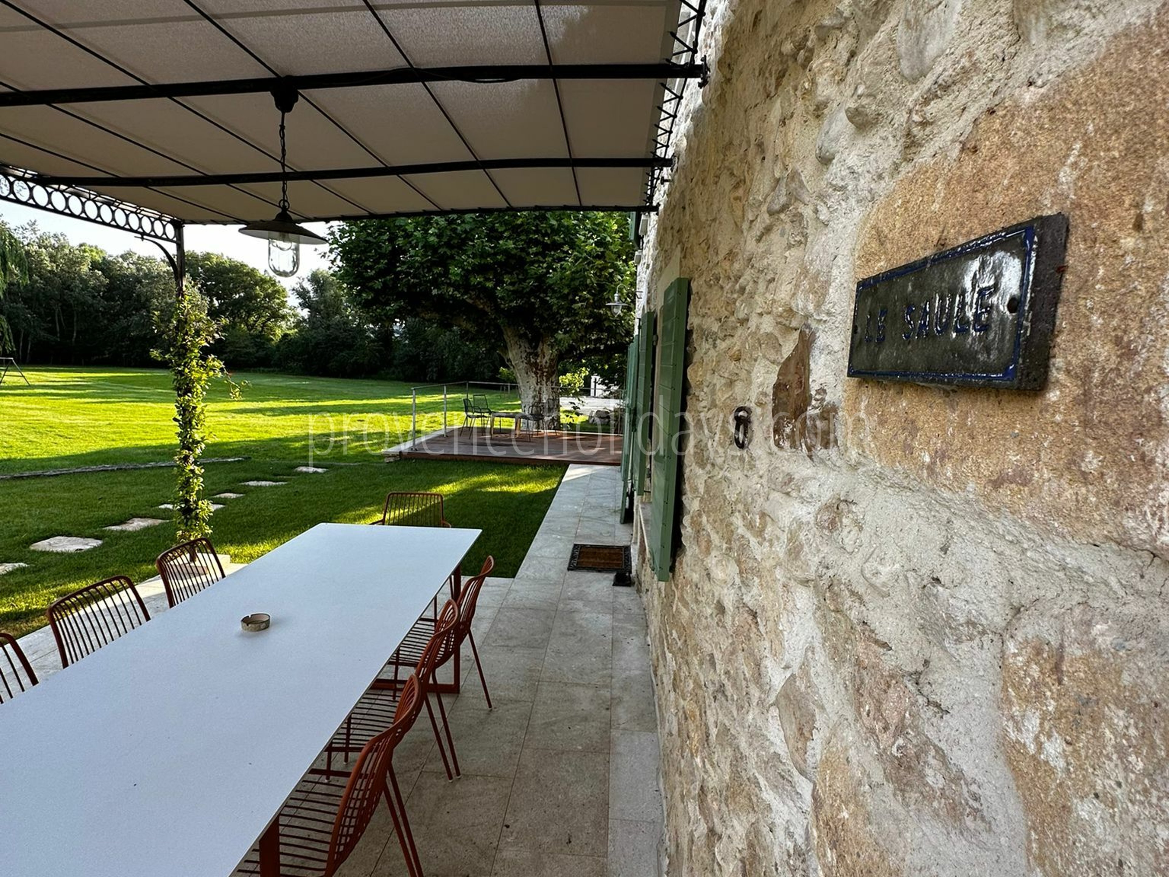 48 - Mas du Carlet: Villa: Exterior