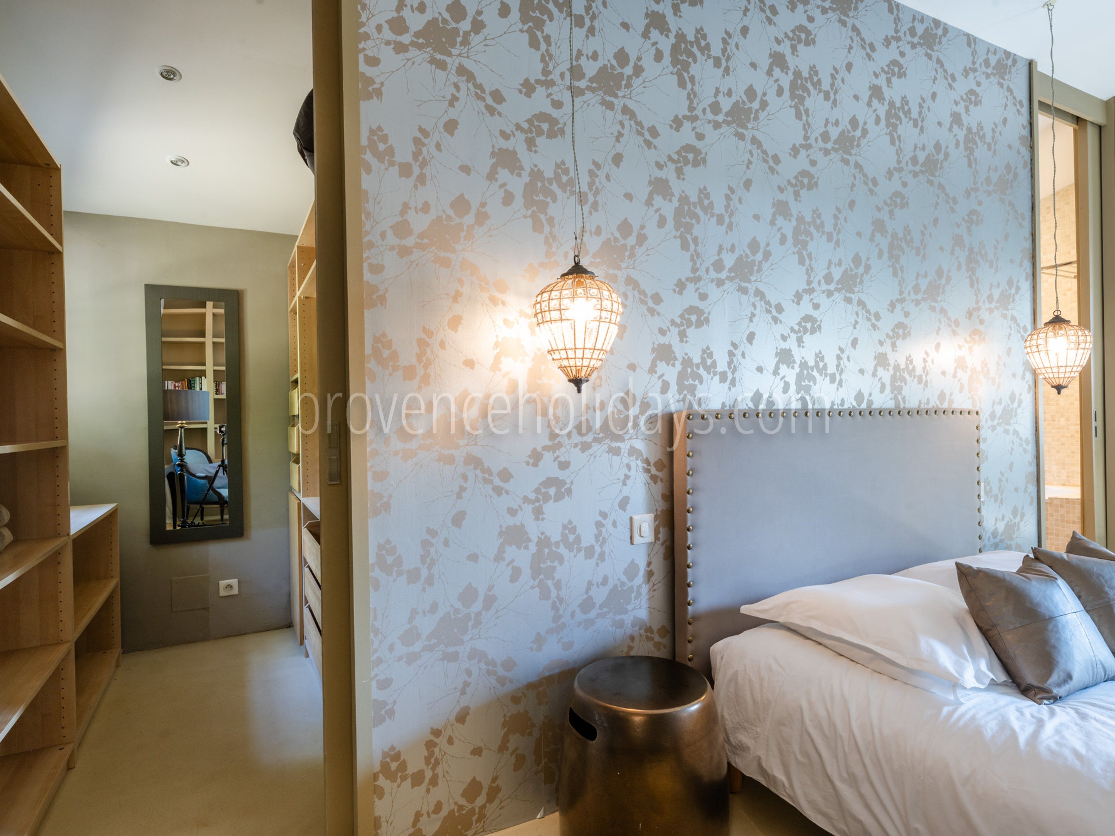 14 - Le Mas aux Gargouilles: Villa: Bedroom