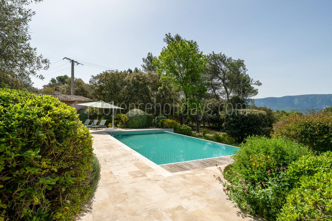 11 - Villa Provençale: Villa: Pool