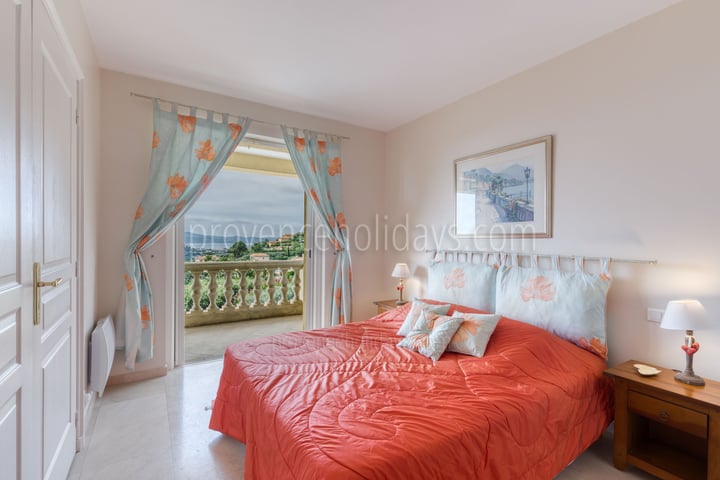 16 - Villa Cyanite: Villa: Bedroom