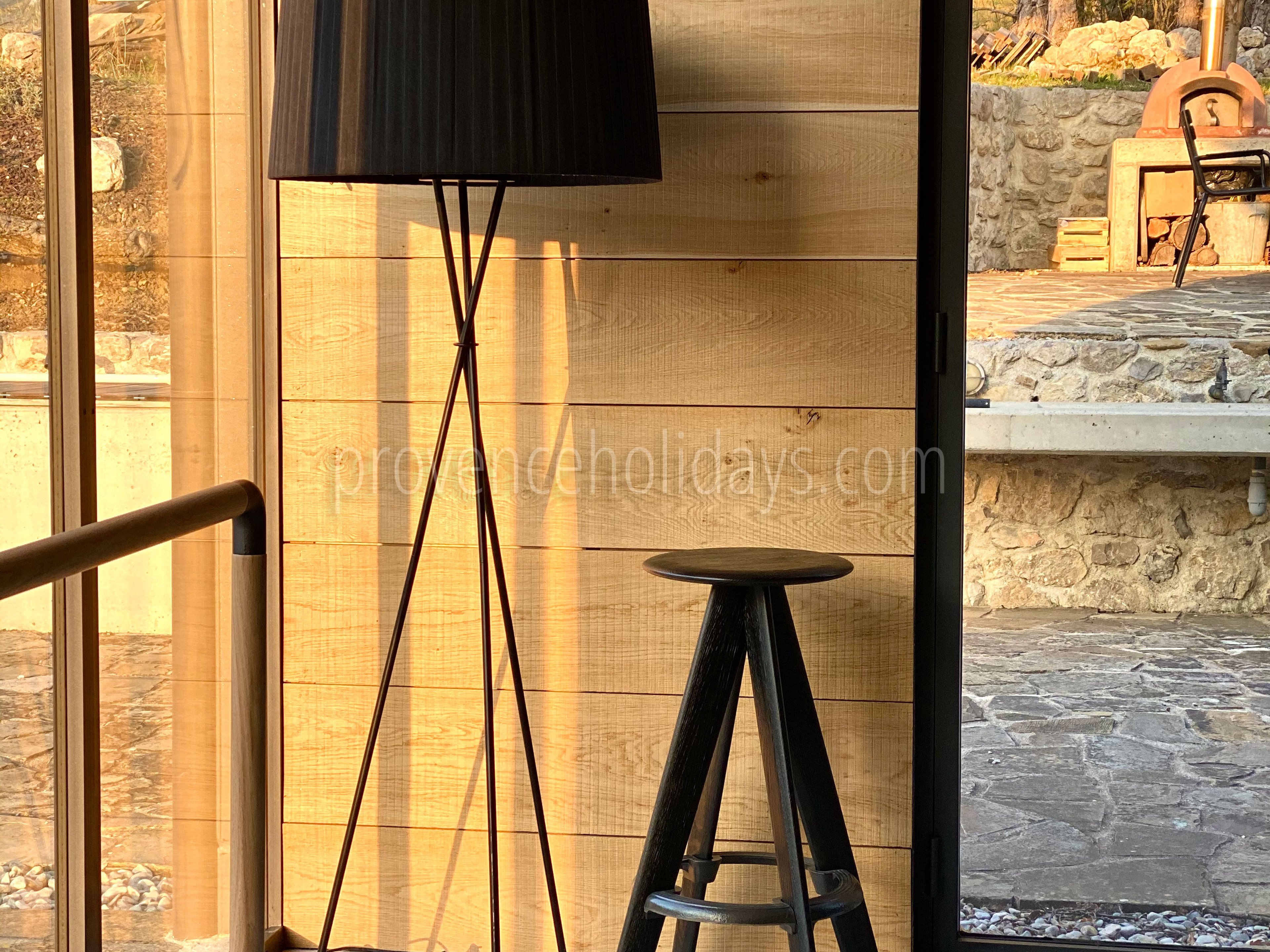 28 - Mas Villard: Villa: Interior