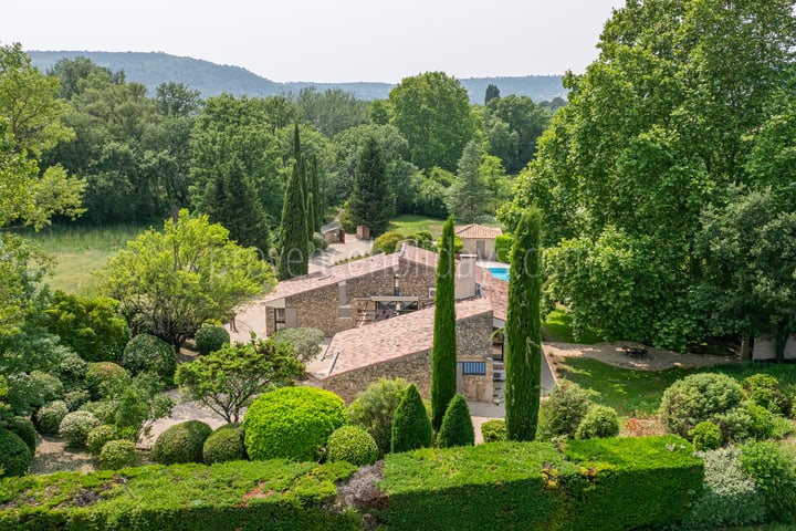 63 - Mas de la Rivière Secrète: Villa: Exterior