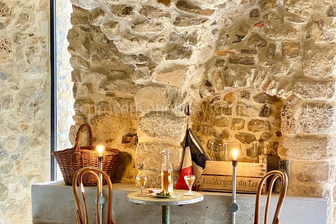 18 - Mas Villard: Villa: Interior
