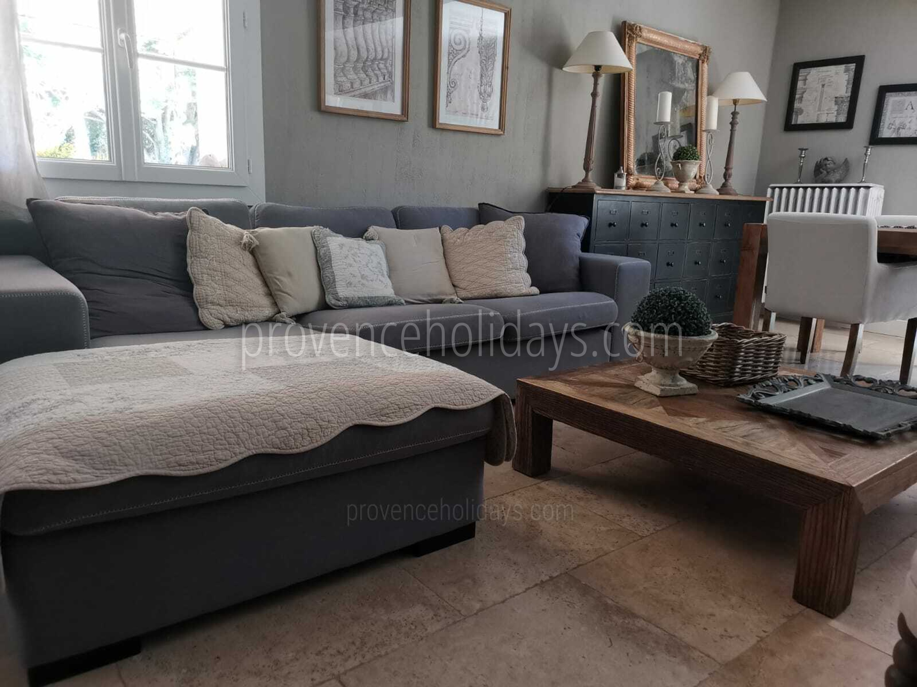 22 - Chez Fannie: Villa: Interior