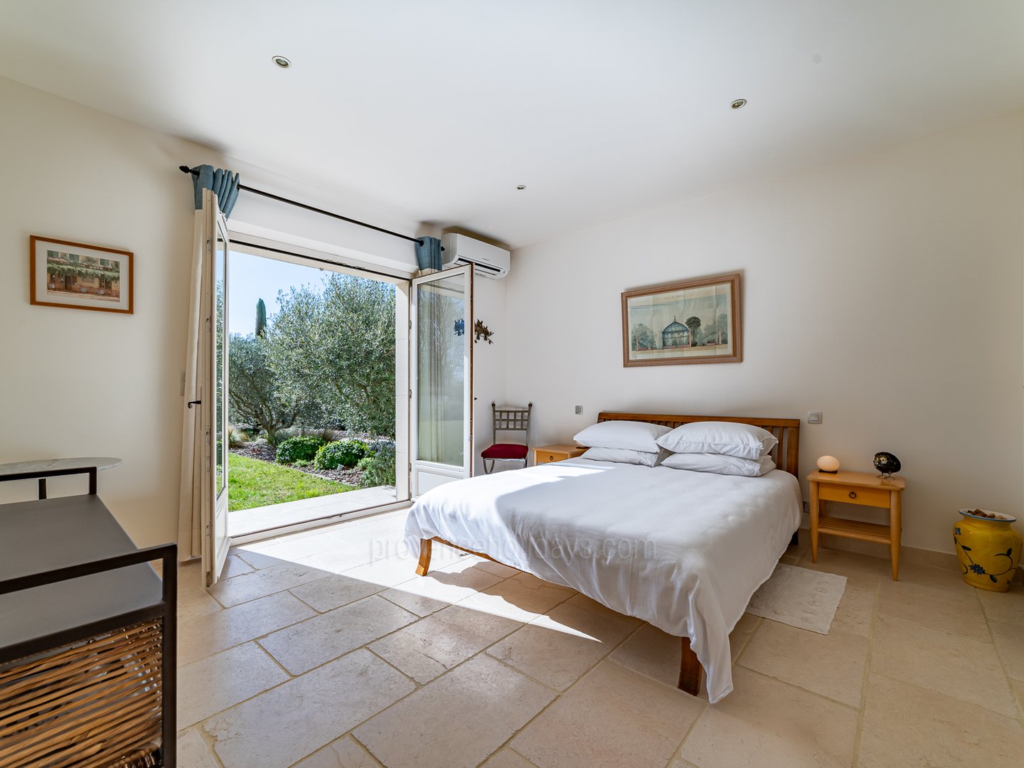 8 - Villa Belvedère: Villa: Bedroom