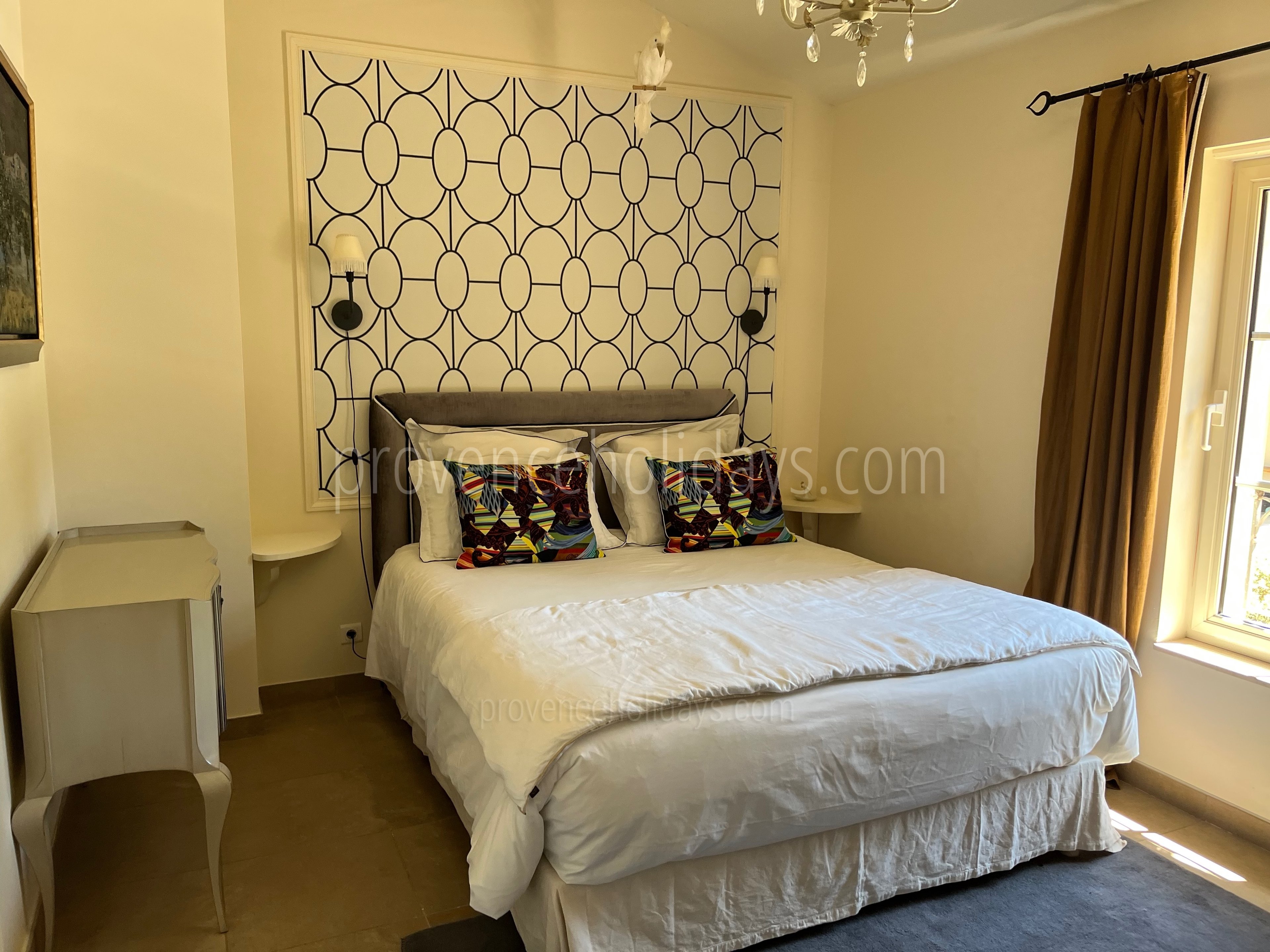 47 - Le Mas de la Cabro: Villa: Bedroom