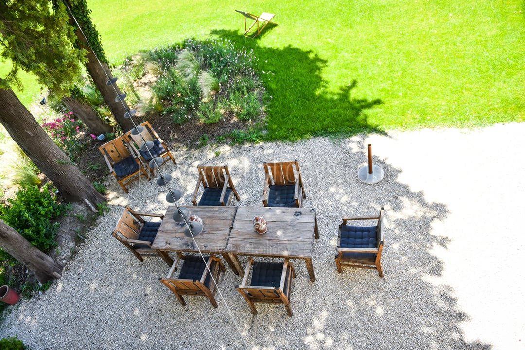 11 - Mas du Vaucluse: Villa: Exterior