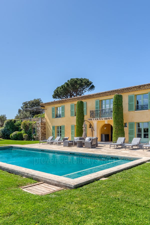 1 - : Villa: Pool