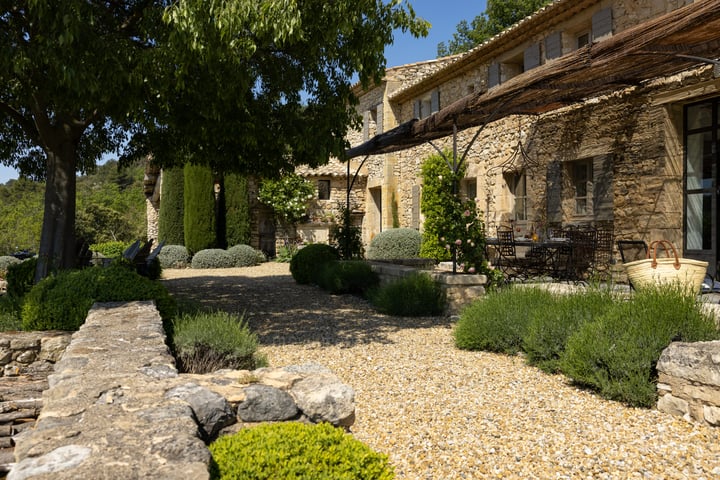 45 - Le Mas de Murs: Villa: Exterior