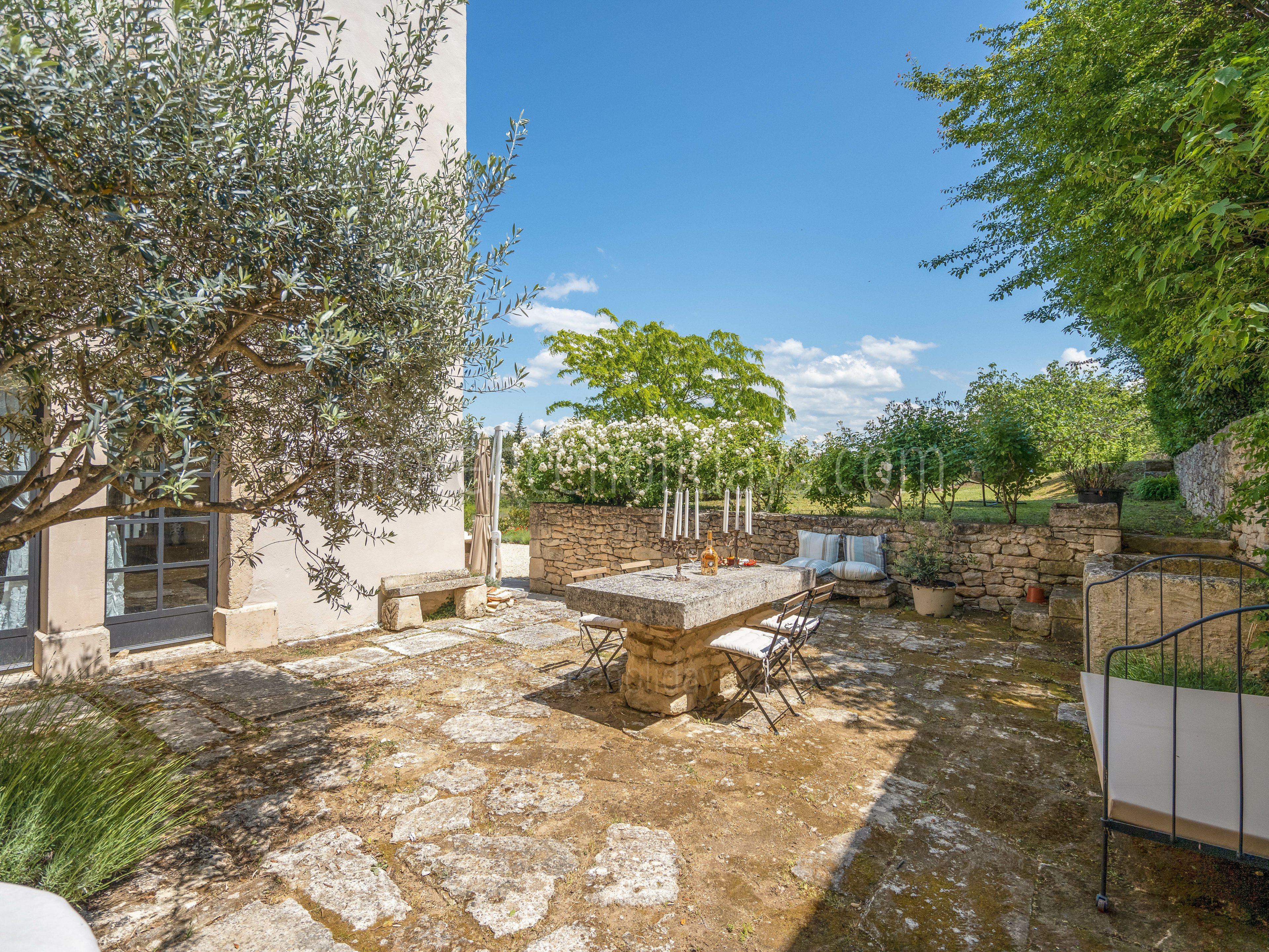 48 - Bastide des Magnans: Villa: Exterior