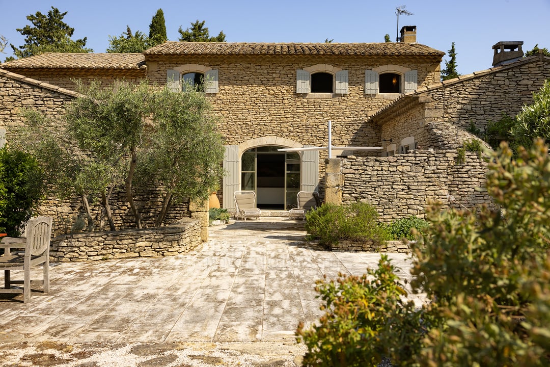 12 - Mas de Tournesol: Villa: Exterior