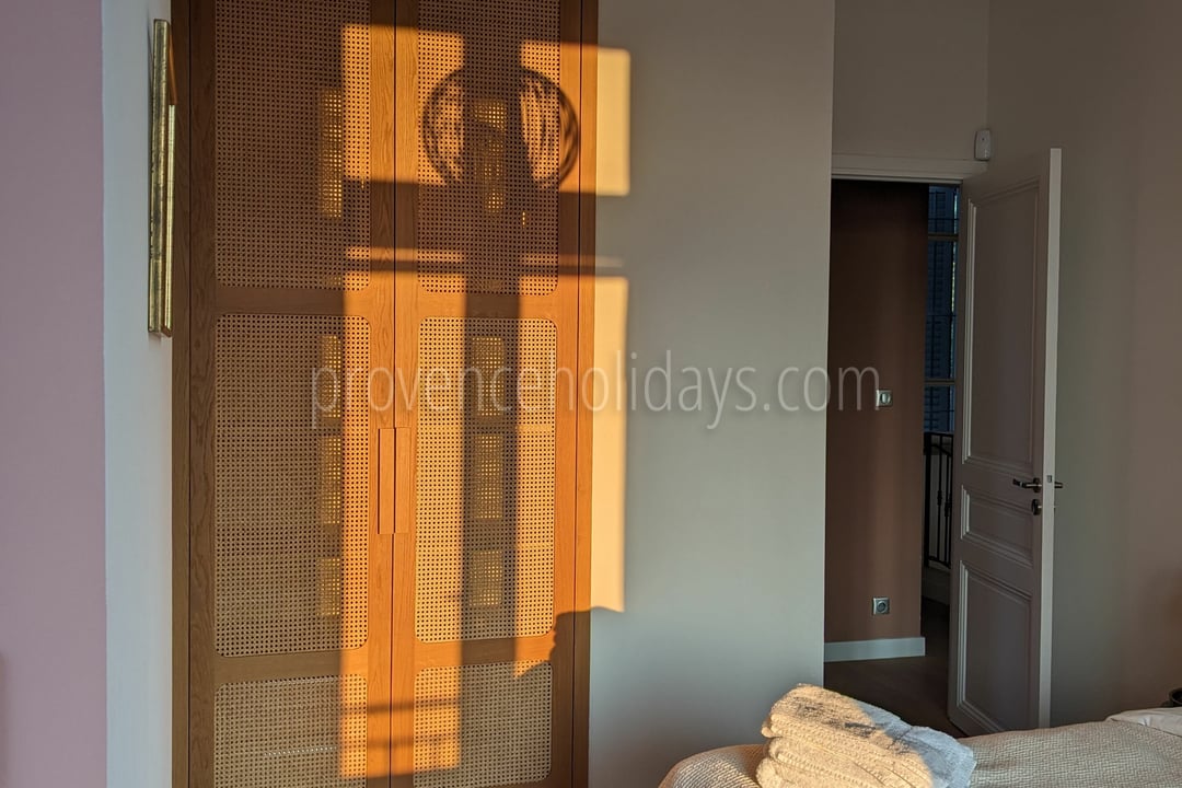 51 - Villa Cap d\'Antibes: Villa: Bedroom