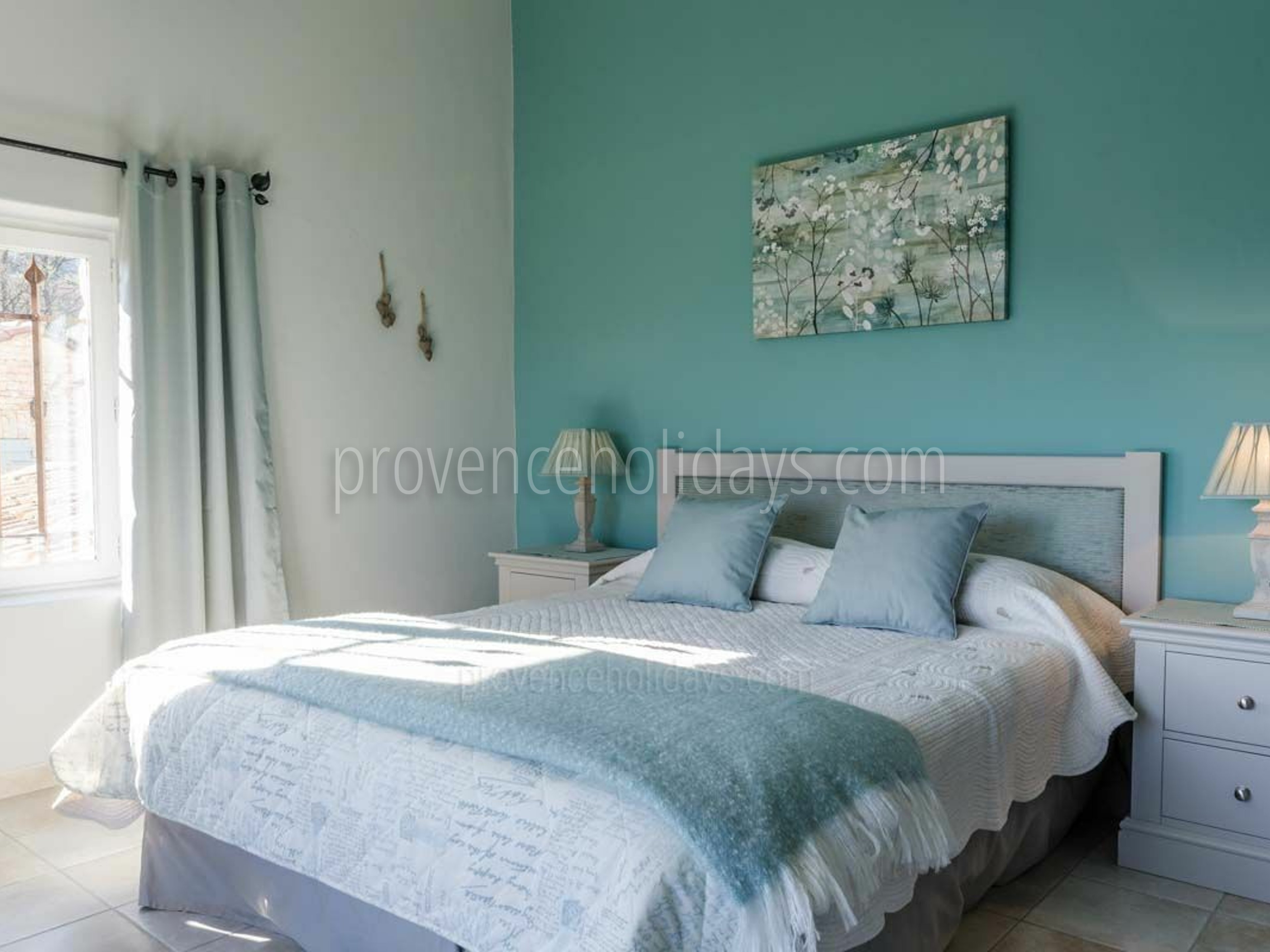 35 - Le Mas de Gordes: Villa: Bedroom
