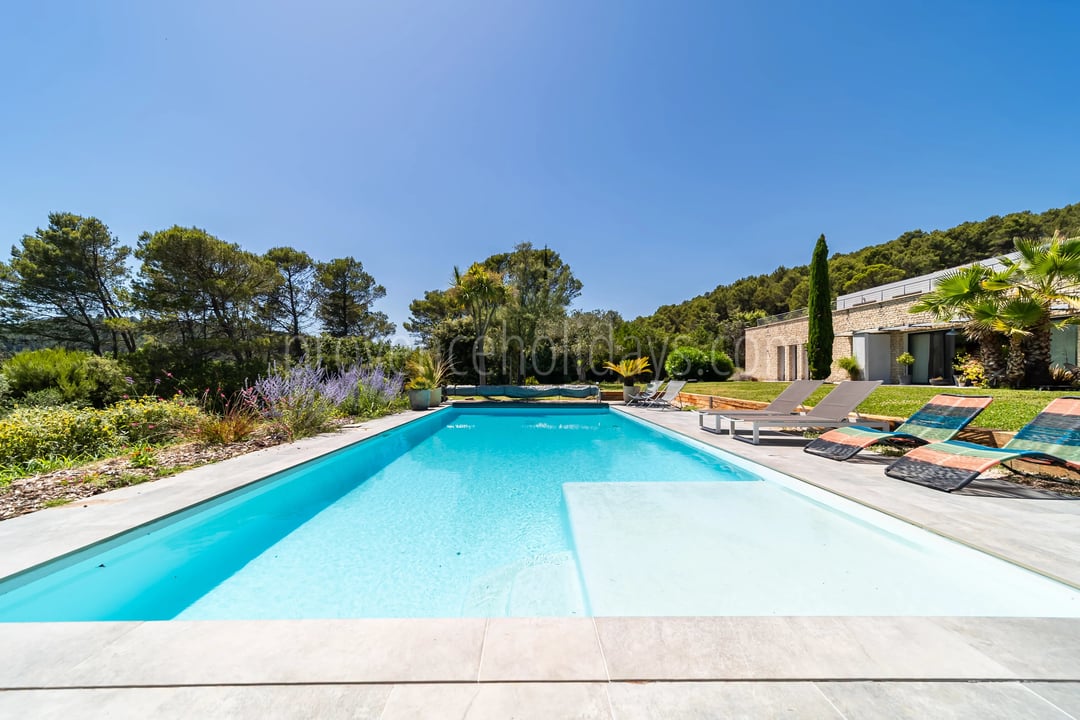 2 - Villa with pool in Pernes-les-Fontaines: Villa: Pool