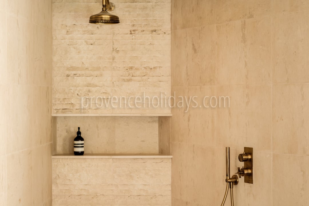 38 - Mas Simone: Villa: Bathroom