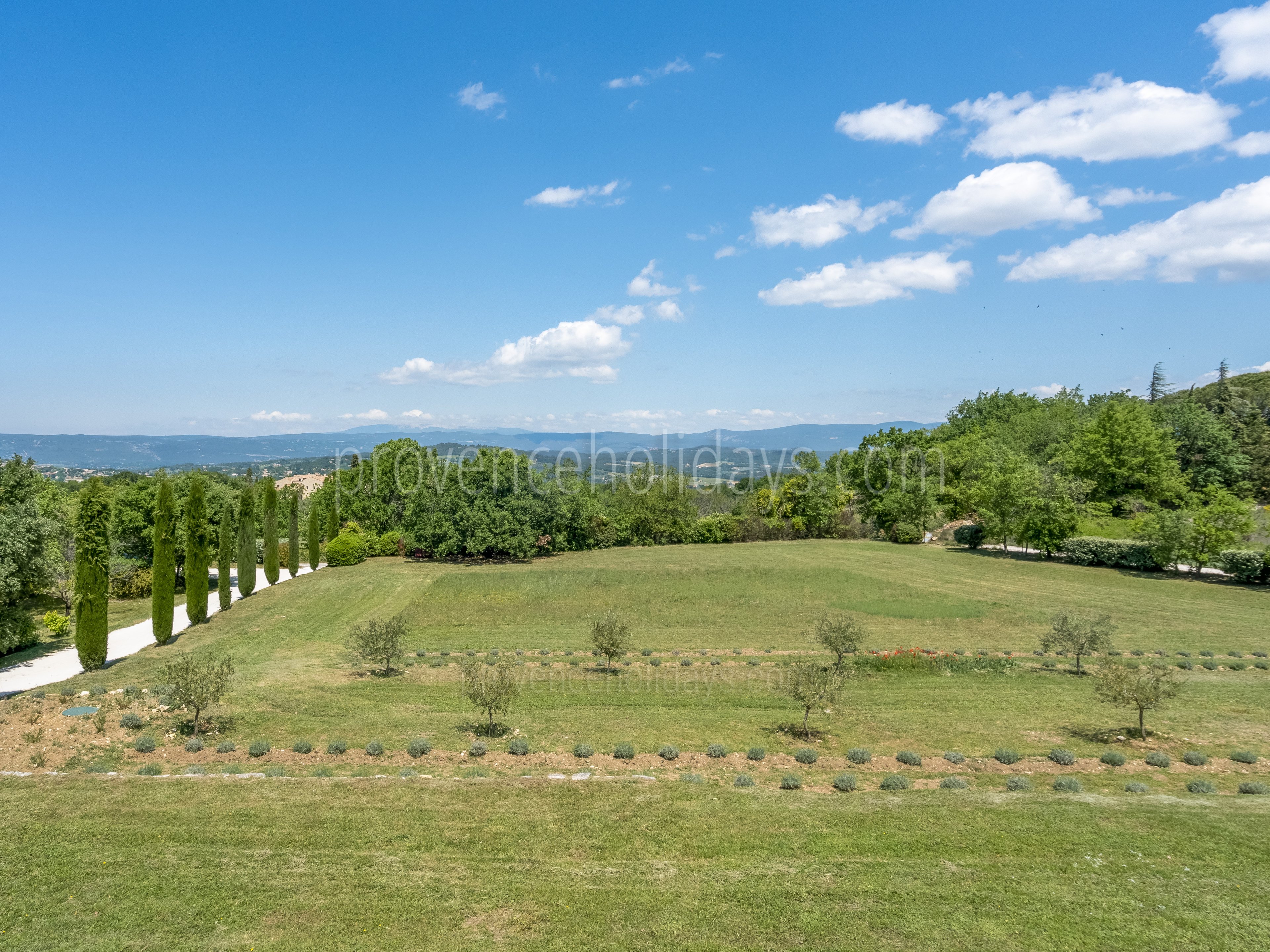73 - Bastide des Magnans: Villa: Exterior