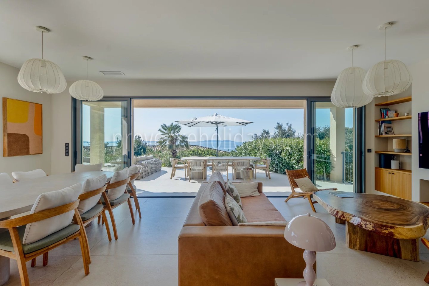 2 - Gerenoveerde villa in Rayol-Canadel-sur-Mer: Villa: Interior