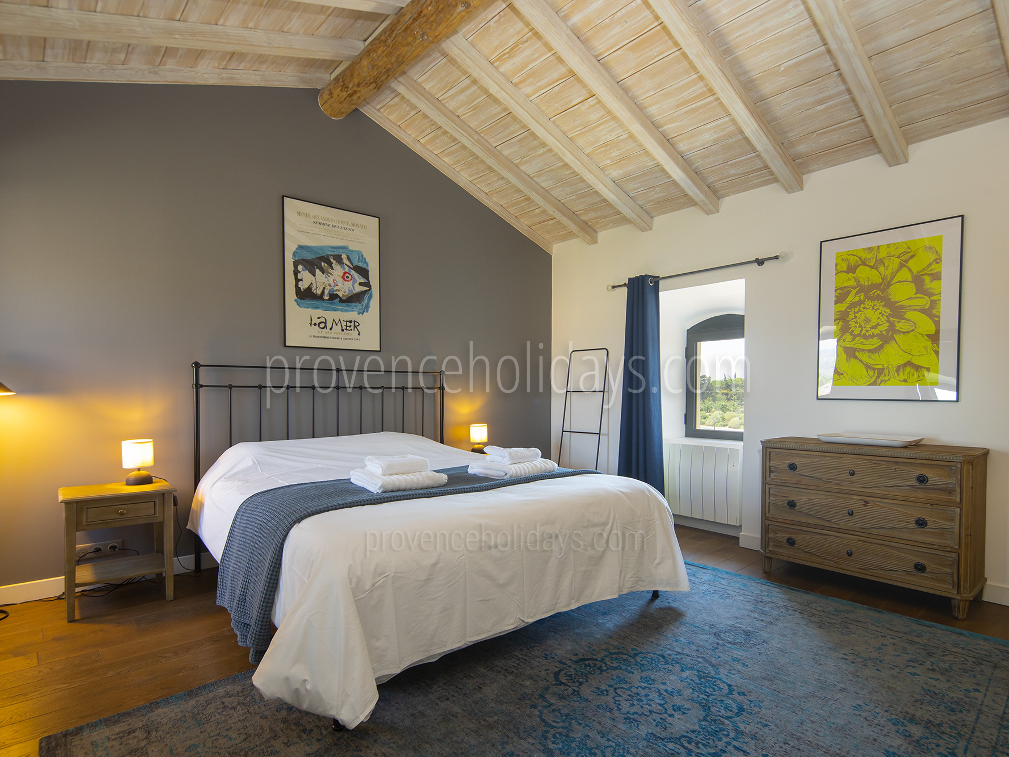 4 - Mas de la Lône: Villa: Bedroom 3