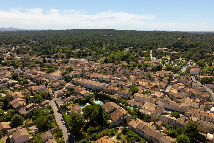 Mas avec piscine chauffée à Fontvieille