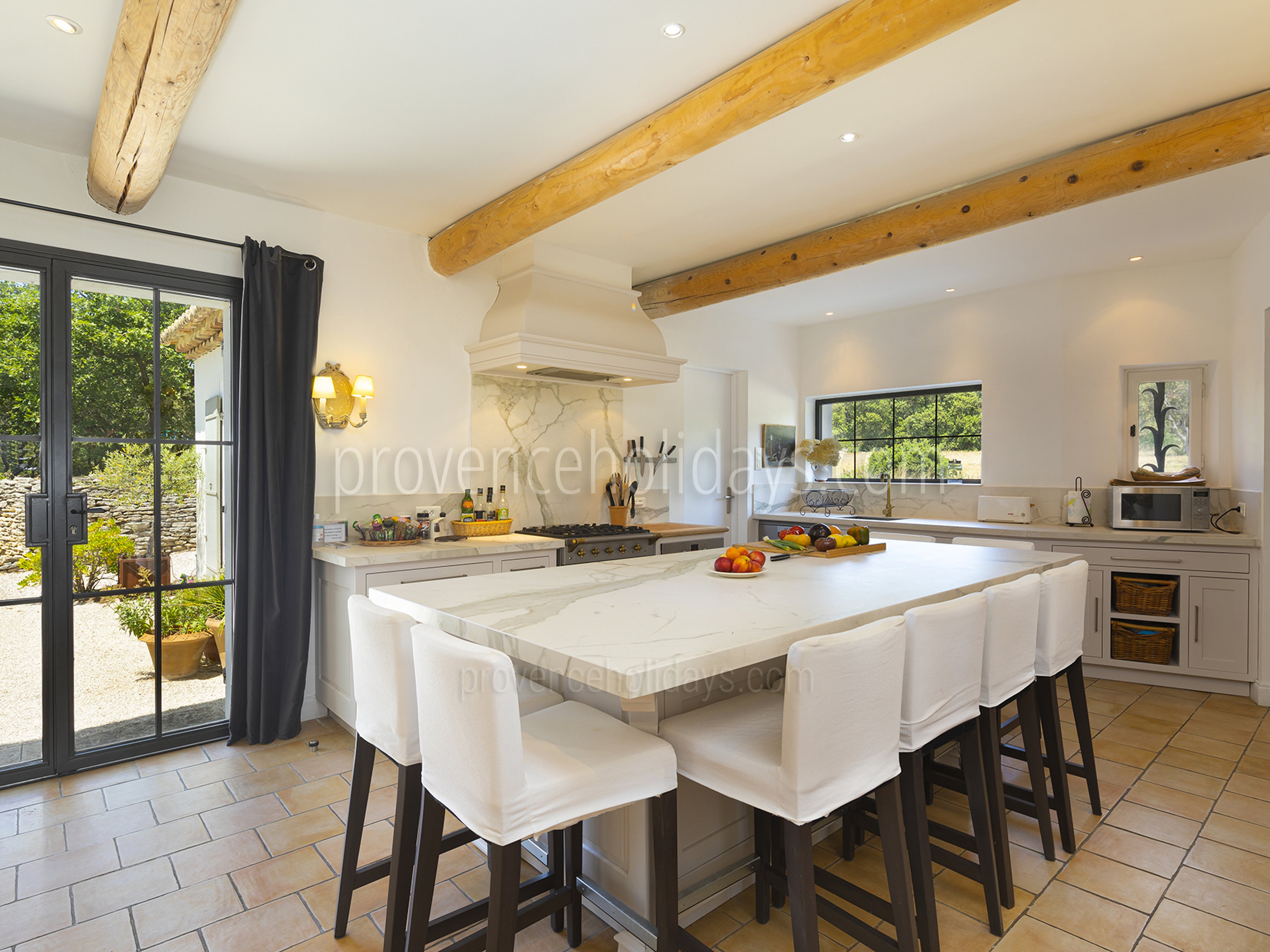 39 - Mas de Gordes: Villa: Interior
