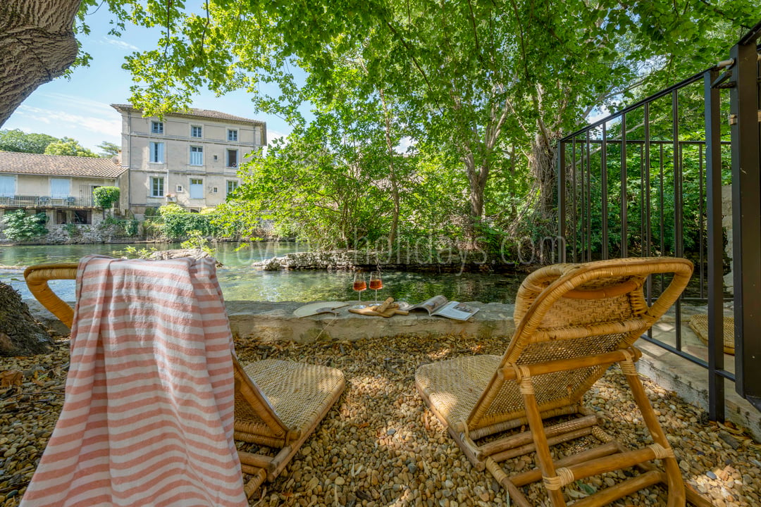 53 - Domaine de la Sorgue: Villa: Exterior