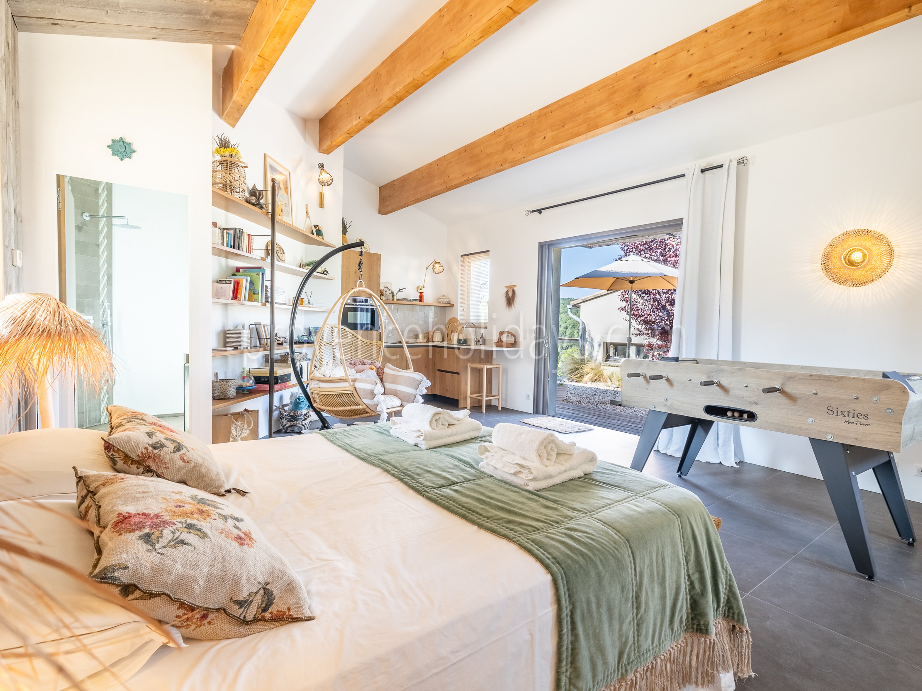 14 - Le Mas du Vallon: Villa: Bedroom