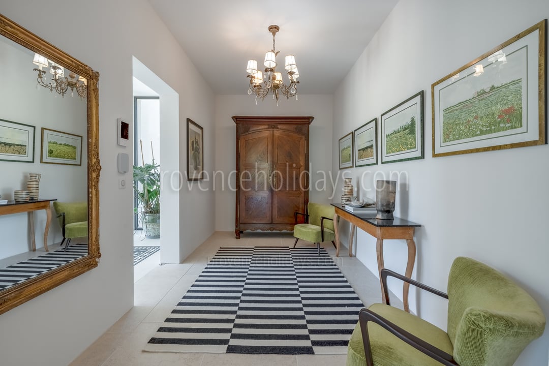 24 - Domaine des Arts: Villa: Interior