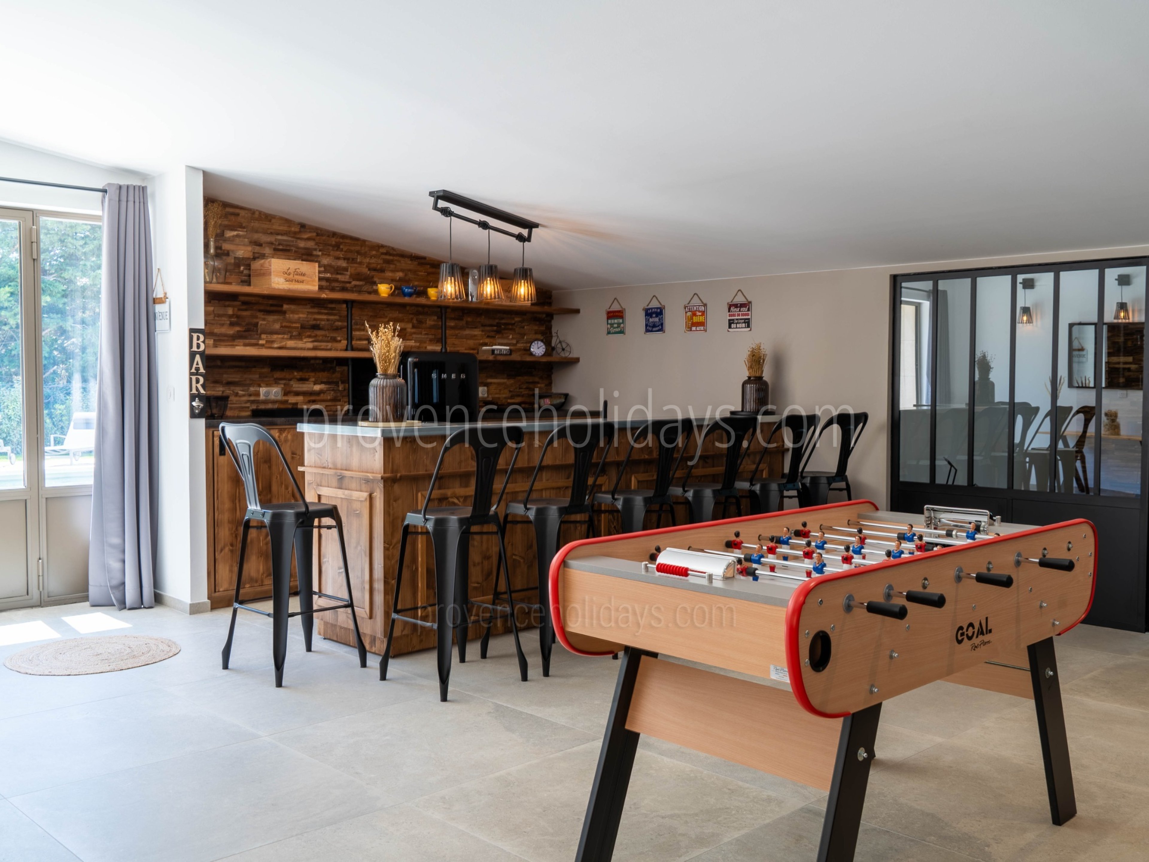 22 - Bastide Leontin: Villa: Interior