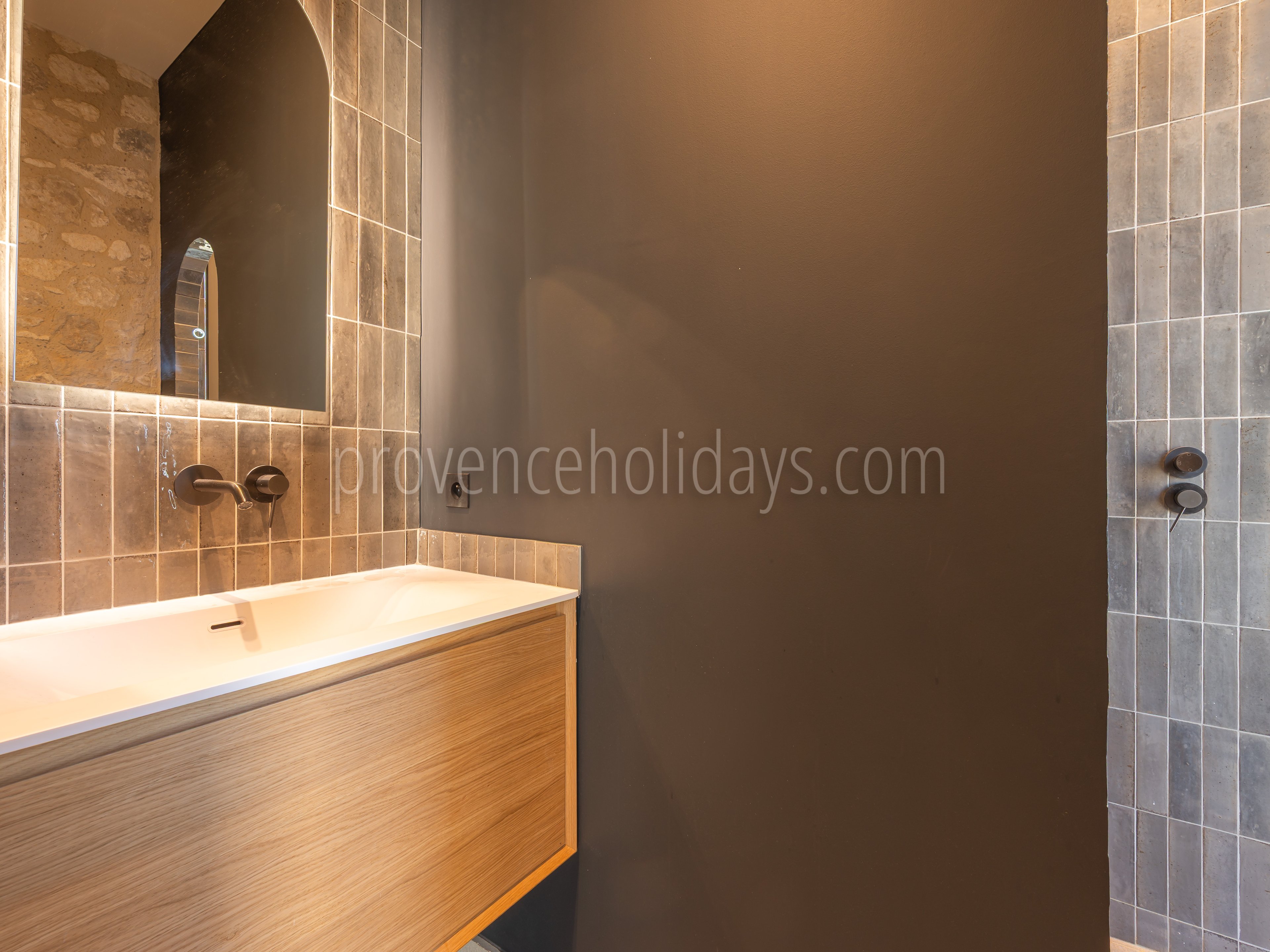 21 - Mas Althéa: Villa: Bathroom 1