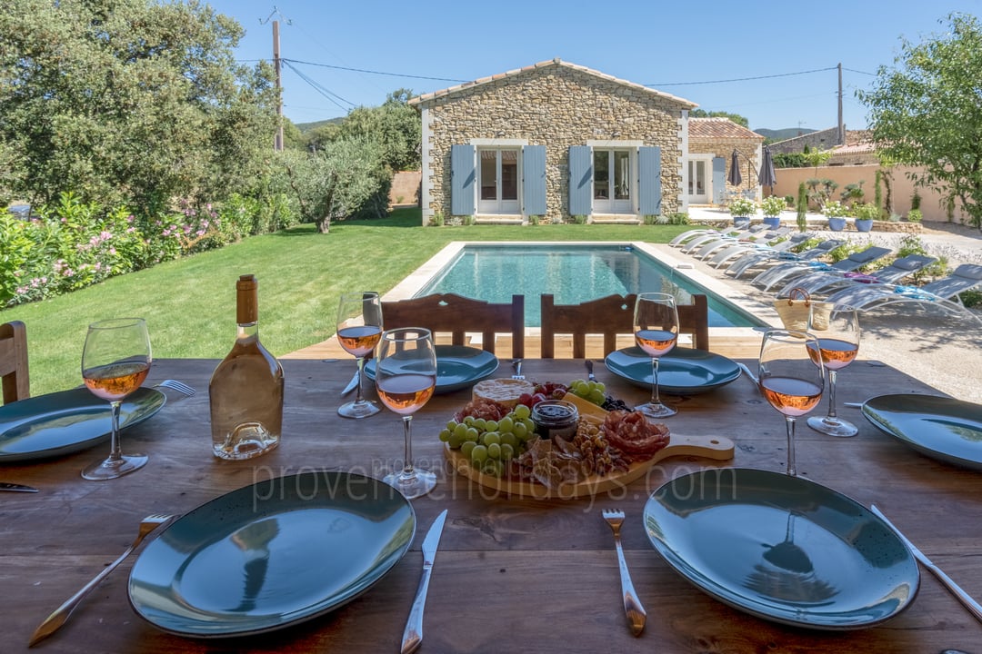 Stone villa for sale, newly constructed with a swimming pool located just outside the charming village of Murs Mas Bérigoule - 5