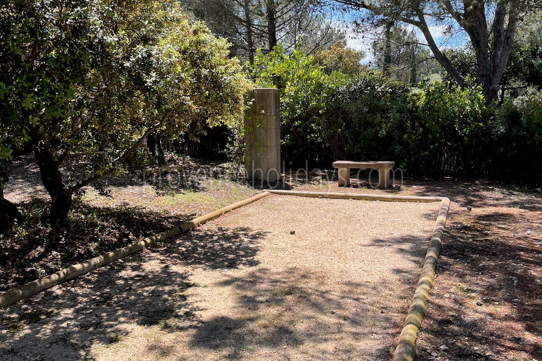56 - Le Mas de la Cabro: Villa: Exterior