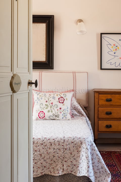 54 - Mas Pont-du-Gard: Villa: Bedroom