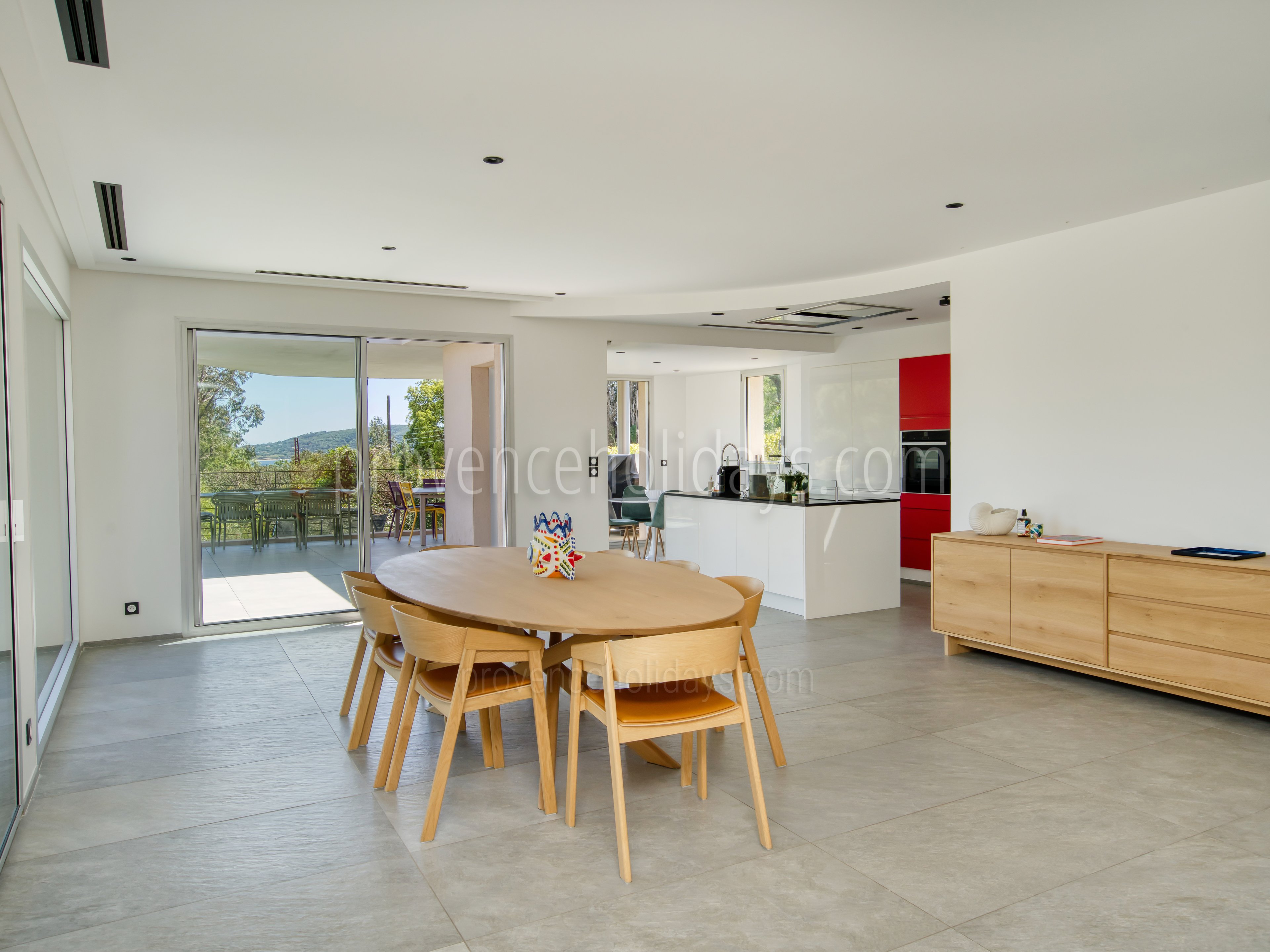 5 - Saphir de Mer: Villa: Interior