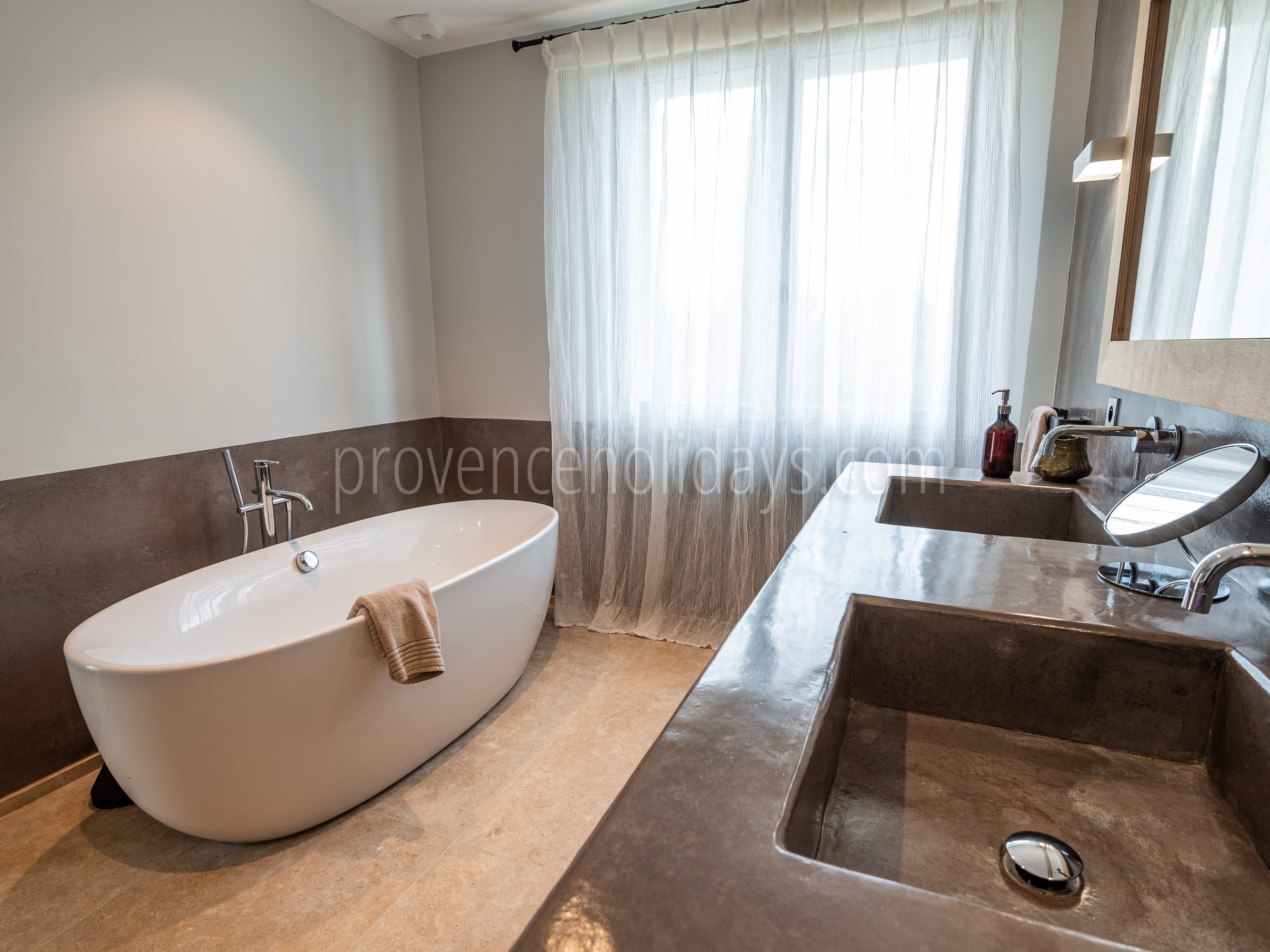 11 - Villa Olive: Villa: Bedroom