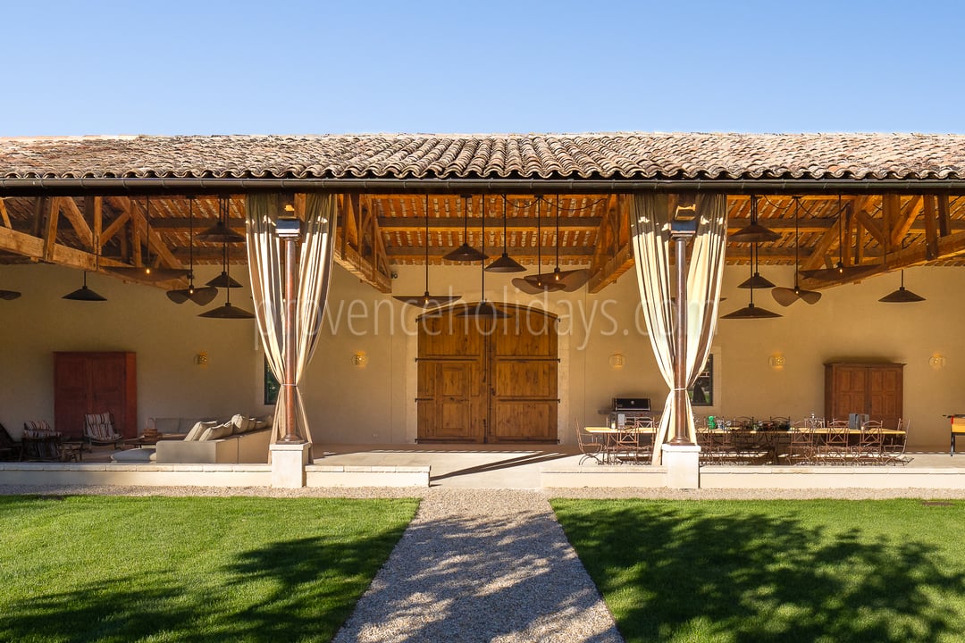 105 - Villa des Cascades: Villa: Exterior