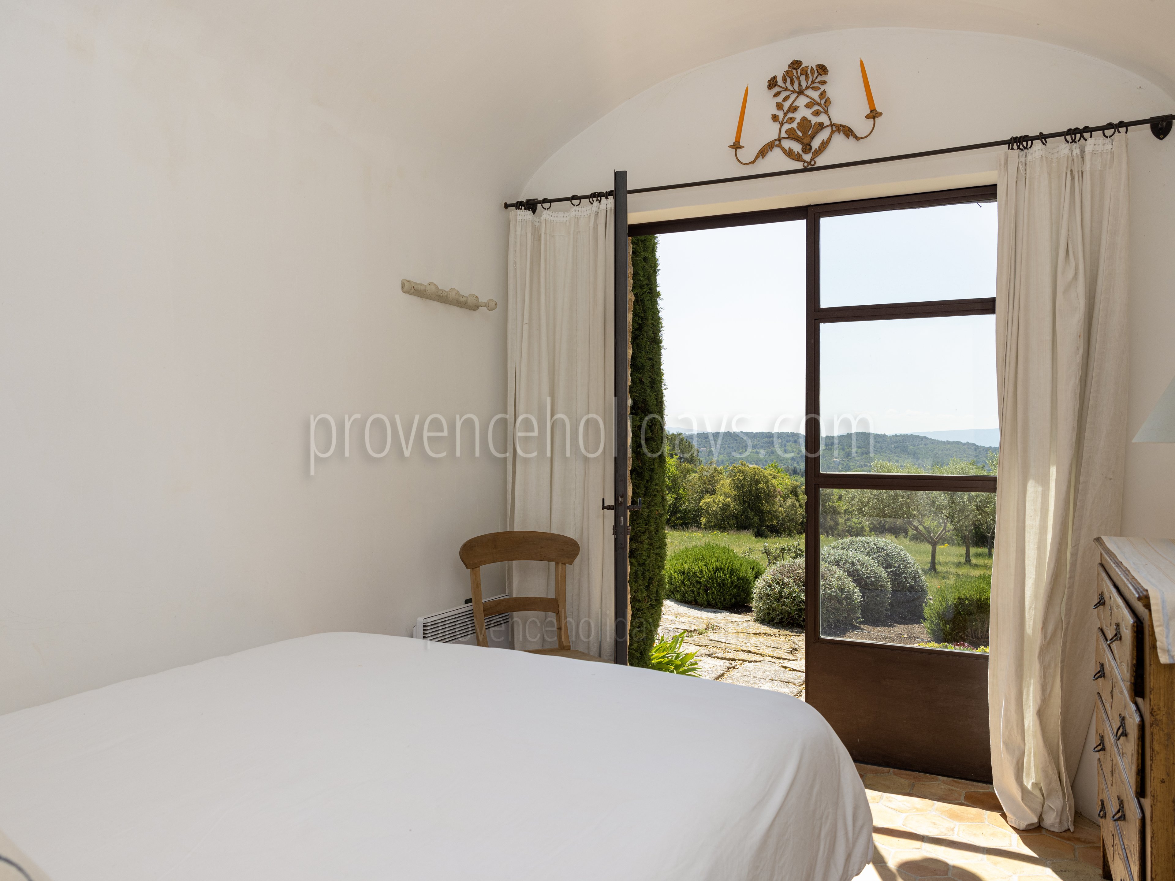 42 - Le Mas de Murs: Villa: Bedroom