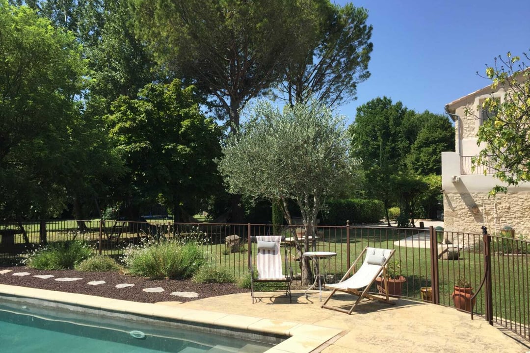Holiday home near Isle-sur-la-Sorgue - Swimming Pool