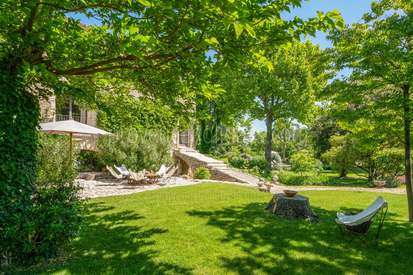14 - La Chapelle Saint-Pons: Villa: Exterior