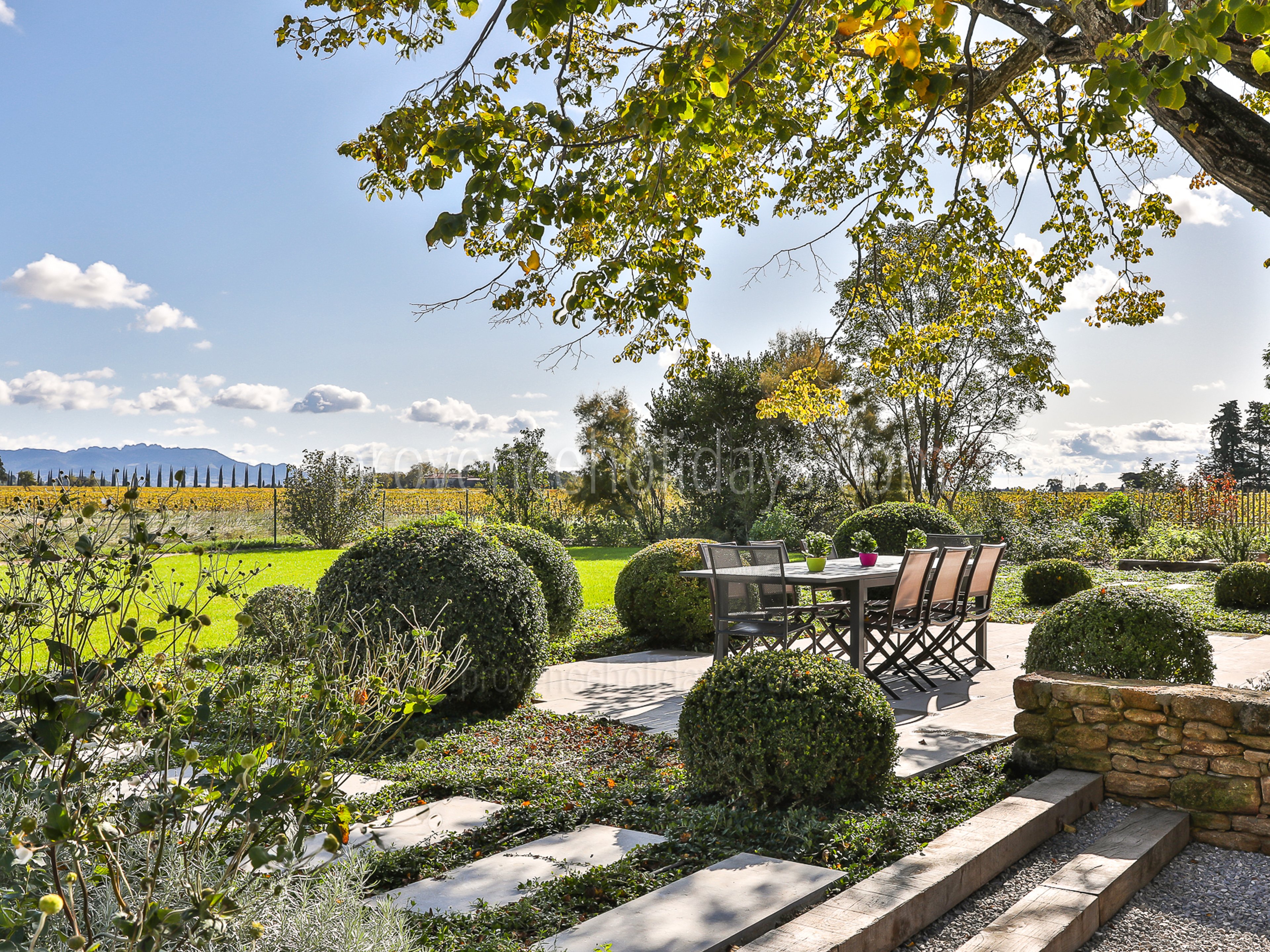 2 - Bastide Sainte-Cécile: Villa: Exterior