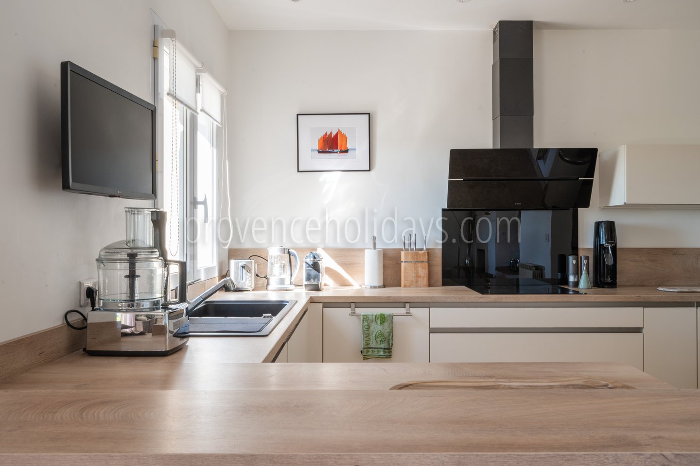 35 - La Pinède: Villa: Interior