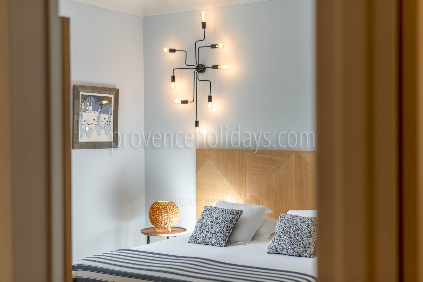18 - Mas du Trident: Villa: Bedroom