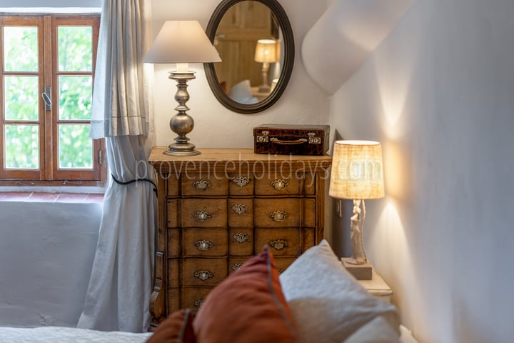 14 - Petite Maison Rochevieille: Villa: Bedroom 1
